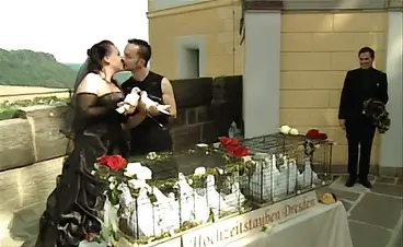 Heiraten in der Sächsischen Schweiz mit Hochzeitstauben Dresden.
